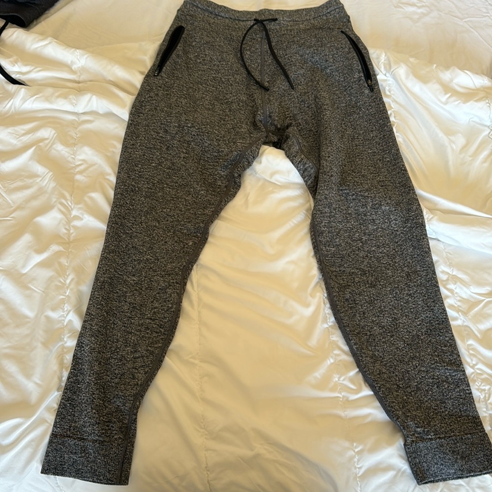 Lululemon Engineered Warmth Jogger Small - image 1
